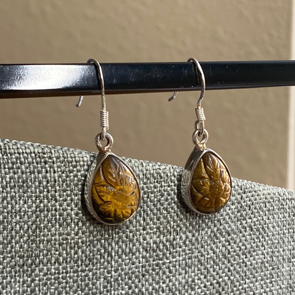 Vintage Carved Tiger’s Eye Teardrop Earrings 925 Sterling Silver Dangle - Picture 2 of 5
